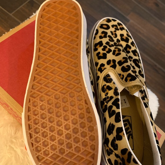 Vans Women's Leopard Slip-On Sneakers - Picture 6 of 10